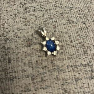 Vtg faux blue sapphire & rhinestone pendant